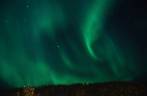 Magnífica Aurora Boreal em Dawson City, no Yukon Territory, noroeste do Canadá